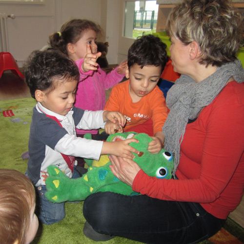 Kinder der Sonnengruppe beim Spielen